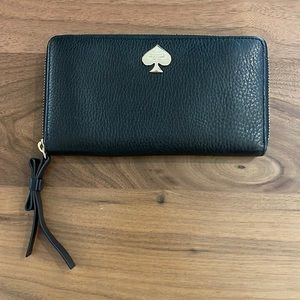 Kate spade black leather cobble hill Lacey zip around wallet